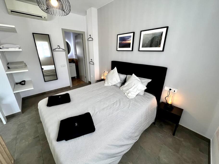Appartement Loft Moderno En Buena Ubicacion à Terrassa Extérieur photo